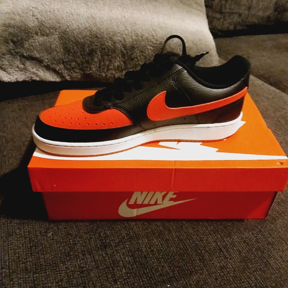 Nike